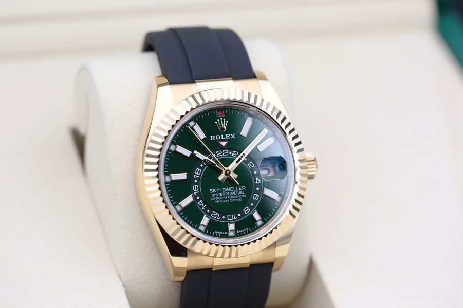 Rolex Sky-Dweller 336238